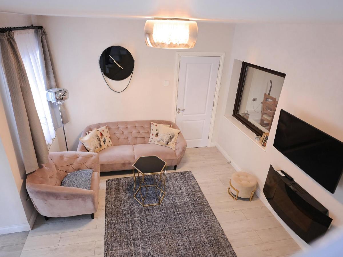 Willa Ase Premium House Suczawa Zewnętrze zdjęcie