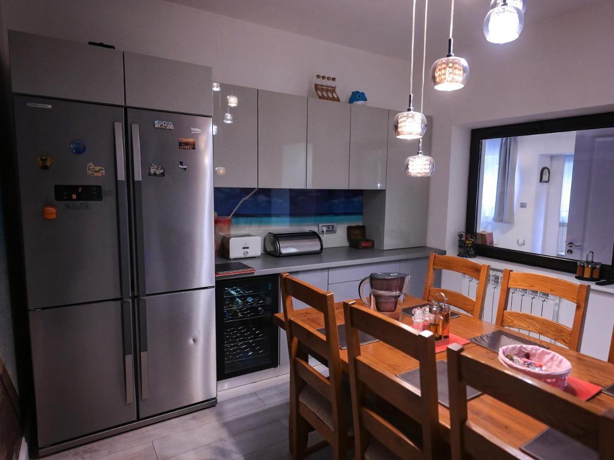 Willa Ase Premium House Suczawa Zewnętrze zdjęcie
