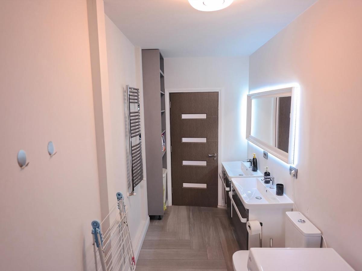 Willa Ase Premium House Suczawa Zewnętrze zdjęcie